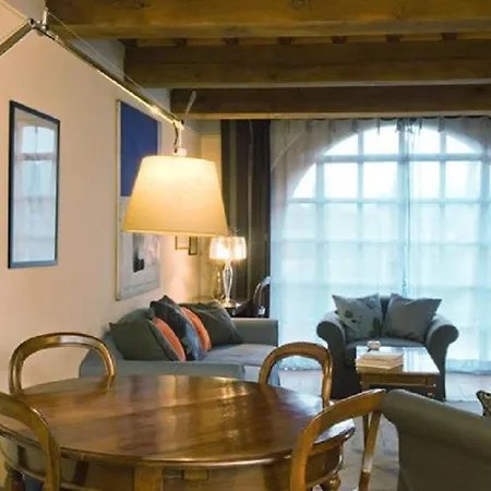Papavero Apartmán *